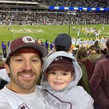 Lauren Eubanks (@LGEubanks08)