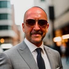 Chris Rosewell's Instagram, Twitter & Facebook