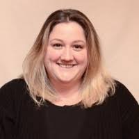 Lisa Spillane's Instagram, Twitter & Facebook