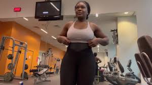 Flashing at the Public Gym