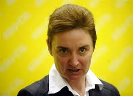 Since expanding its reach in iraq, the islamic state has obtained revenue by imposing tariffs, exacting protection money, robbing banks and raiding government coffers. Jana Hybaskova Se Ma Stat Velvyslankyni Eu V Iraku Svet Lidovky Cz