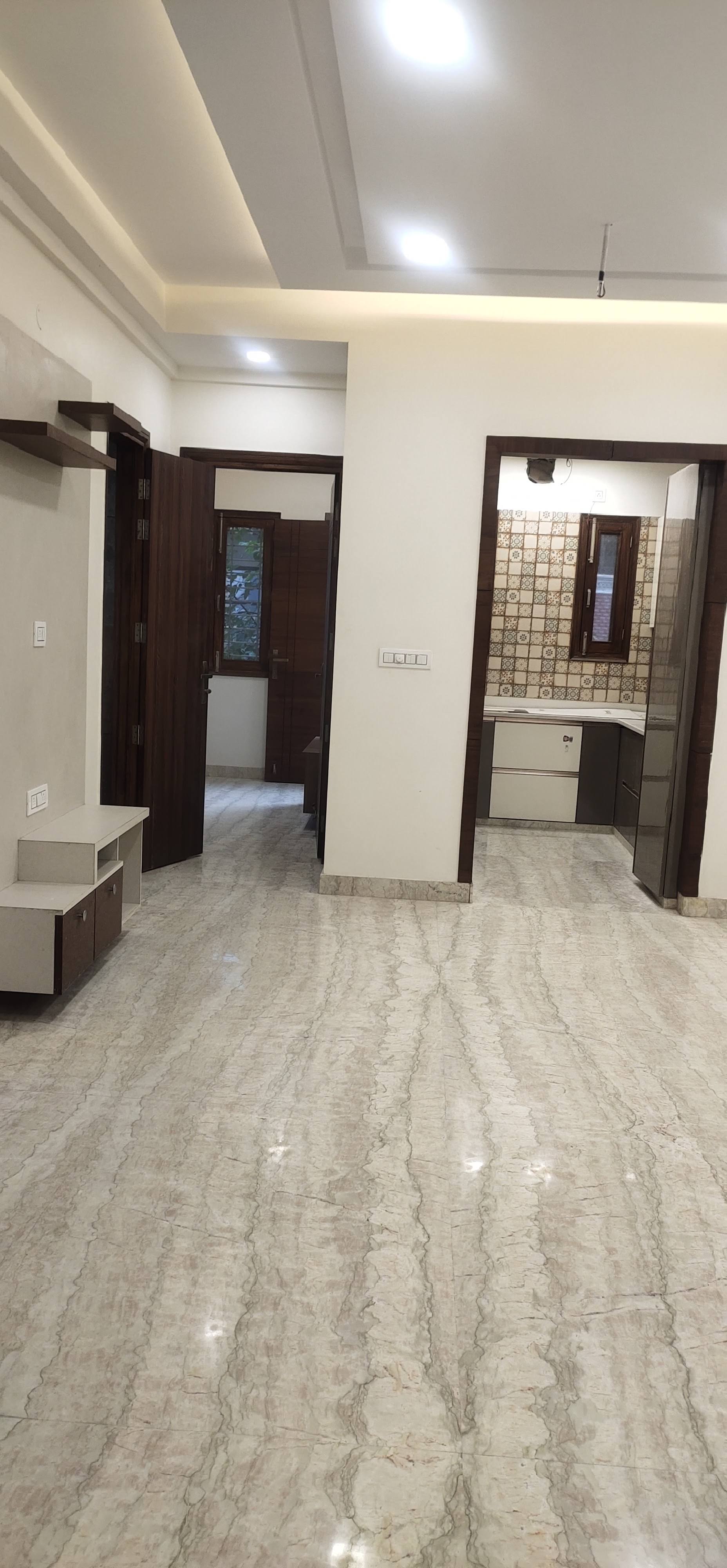 Floor 4 sale product image