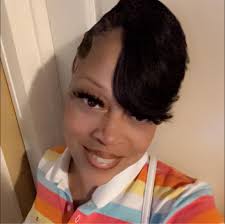 Investigators say Marcus Lofton shot his wife a day after being served with  divorce papers.