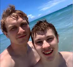 Near sixty years A'v kent him… baith young men then and in oor prime We  wirnae alike..nah, no ataw for he wis a gentle sowel an nivir at ease in a  croud