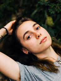 every artist has “that one photo”, whats Julien's? : r/JulienBaker