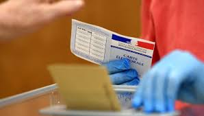 À compter de ce scrutin, les « élections départementales » et les « conseils départementaux » remplacent les « élections cantonales » et les « conseils généraux ». Elections Departementales Les Resultats Du 1er Tour Dans Le Calvados Et Dans L Orne