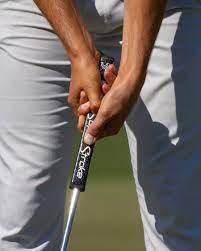 Under armour men's vanish seamless blocked polo shirt. How To Grip A Putter 9 Ways The Pros Use The New York Times