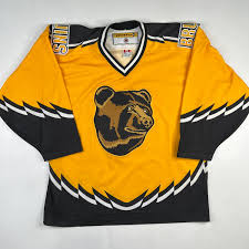 Hokej What does everyone think of the pooh bear jerseys and it's logo? : r/ BostonBruins