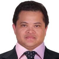 9 perfiles de «June Torre»