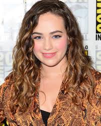 She is known for her work on alexander and the terrible, horrible, no good, very bad day (2014), final fantasy vii: Mary Mouser Age How Old Is The Cobra Kai Actress Simplenews