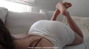 Claudy ASMR - 15 March 2025 - Licking It