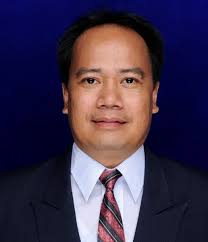 Ir. HENDRIK SEGAH, S.Hut., M.Si., Ph.D., IPU.