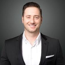 Zack Knapp's Instagram, Twitter & Facebook