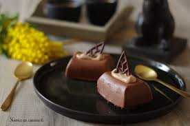 Minis Entremets Chocolat Passion Le Blog De Novice En Cuisine Faire Fondre Du Chocolat Gateau Moelleux Dessert