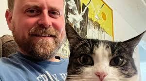 Stacy Cronin's Instagram, Twitter & Facebook