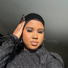 Heyy! My name is Koureysho and I'm from Columbus Ohio. I'm going to be  majoring in Nursing with a minor in business. I love trying new things and  exploring around. I love