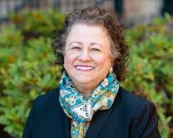 Donna Saling's Instagram, Twitter & Facebook