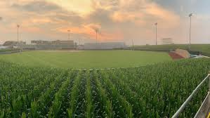 2 days ago · the field of dreams game between the white sox and yankees was announced in 2019 and originally scheduled to be played in august '20. One Week Ahead Of Mlb S Field Of Dreams Game Teams Unveil Custom Uniforms Kgan