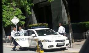 We did not find results for: Tak Terlepas Dari Undang Undang Kereta Polis Pun Kena Apit Tayar Siakap Keli News