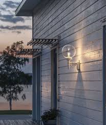 Combining a double rectangle façade with a warm bronze finish, globe electric has created a wonderfully rustic. Clear Glass Globe Outdoor Wall Light Ip23