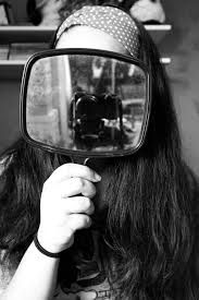 Black And White Mirror Selfie Drawing Self Portrait Photography Mirror Camera Faceless Creative Portrait Selfie Selfportraitp Selfie Photography Self Portrait Photography Portrait Photography