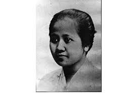 Kalo ra kartini dianggap mengangkat derajat wanita indonesia, maka muhammad saw tlh 3. Mengenal Raden Ajeng Kartini Sosok Dan Perjalanan Hidupnya Halaman All Kompas Com