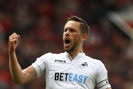 Rafael benitez's toffees are due to fly out to the united states for the florida cup. Tottenham With Receive 4 5m From Gylfi Sigurdsson To Everton Transfer London Evening Standard Evening Standard