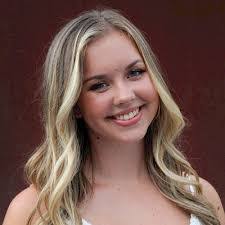 Sadie Osborn's Instagram, Twitter & Facebook