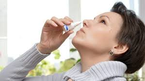 Slimhinneavsvellende nesedråper / nesespray er effektivt mot tett nese. Plager Fra Nesen