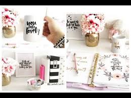 Smanetti su internet, adori gli scrunchies e non esci di casa senza la. Diy 3 Idee Per Decorare Camera E Scrivania Room Decor Youtube
