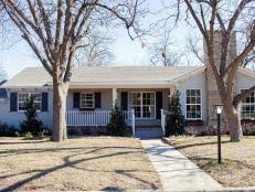 Последние твиты от fixer upper (@fixerupperfans). 1968 Fixer Upper In An Older Neighborhood Gets A Fresh Update Fixer Upper Welcome Home With Chip And Joanna Gaines Hgtv