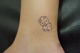 Tattoomagz tries to bring you only the best of the best, with teams that are consistently compiling new photos of the most popular, top voted, most viewed, and most shared tattoo designs and ink jobs. 220 Dice Tattoo Designs With Meanings 2021 Traditional Dnd Ideas