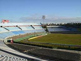 It has a maximum capacity of 40,000. Penarol Wikiwand