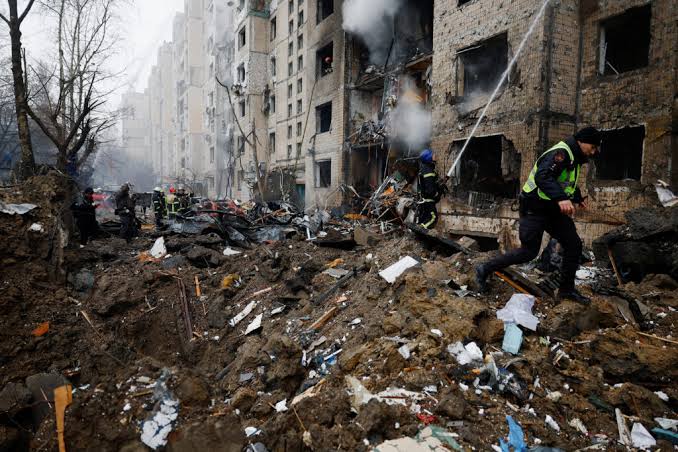 Russian missiles hit largest cities in Ukrainian, killing 5 and injuring  almost 130, officials say | PBS News