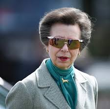 Höstmodetrender inspirerade av prinsessan Anne