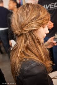 Instead of chunky highlights throughout chestnut strands, achieve a sunny golden brown hair color with a sombre solution. Choosing A Shade Of Brown Hair Color Bellatory