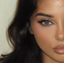 Pin by 𝐩𝐚𝐢𝐠𝐞 𝐜𝐡𝐚𝐦𝐛𝐞𝐫𝐬