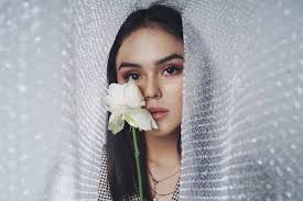 Greta Irene Tulis Pesan Haru untuk Laura Anna: Aku Tak Siap Ditinggal Kamu  : Okezone Celebrity