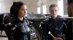 Pin By Barbara Babs Gordon On The Hunger Games In 2020 Leather Jacket Katniss Katniss And Peeta