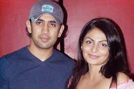 Neeru Bajwa Height Weight Wiki Age Family Biography Neeru bajwa as she brought up and educated in canada particulerly.