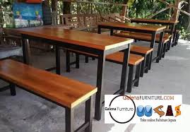 Bangku panjang untuk interior kursi gereja yang terbuat dari bahan baku utama kayu jati perhutani bangku minimalis gereja dengan ukuran panjang 300 cm x lebar 50 cm x tinggi 90 cm sangat cocok. Jual Bangku Kayu Cafe Minimalis Harga Murah Terlaris