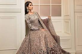 One of the best and most elegant new mehndi 2019 dress designs is the long shirt kashmeri. Pakistani Bridal Dress 2018 Off 74 Buy