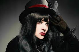 The kiss of the day...** Nina Hagen in 1980.