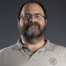 Shannon Heupel's Instagram, Twitter & Facebook