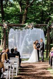 Outdoor Wedding Venue Unique Wedding Arch Chula Vista Resort Wisconsin Dells Wi Wedding Arches Outdoors Outdoor Wedding Venues Nature Wedding