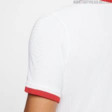 Zumal es natürlich noch nicht einmal fix ist, ob sie sich qualifizieren. Nike Polen Euro 2020 Heim Auswartstrikots Veroffentlicht Nur Fussball