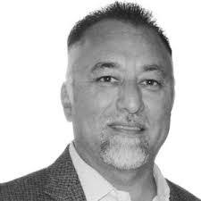 Chris Gallatin's Instagram, Twitter & Facebook