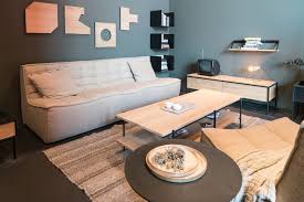 For those who want a happy marriage between practical and aesthetically pleasing, you may want one way to take your table into the new age is to stick to the basics. Coffee Table Ideas To Customize Your Living Room With