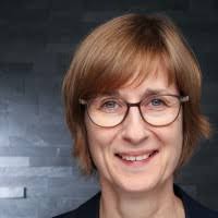 200+ perfiles de «Pinkert»