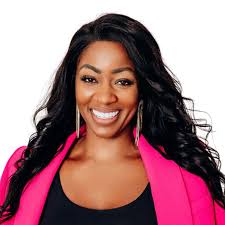 Latasha Mitchell of Conic360 Leads Marketing Industry with Expertise in CRM  and AI-Driven Strategies